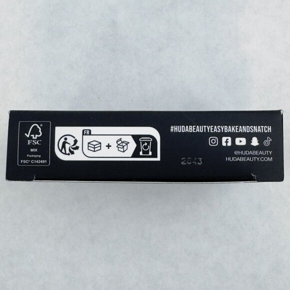 Huda Beauty Easy Bake & Snatch Pressed Brightening Setting Powder Peach Pie NEW - Picture 8 of 10